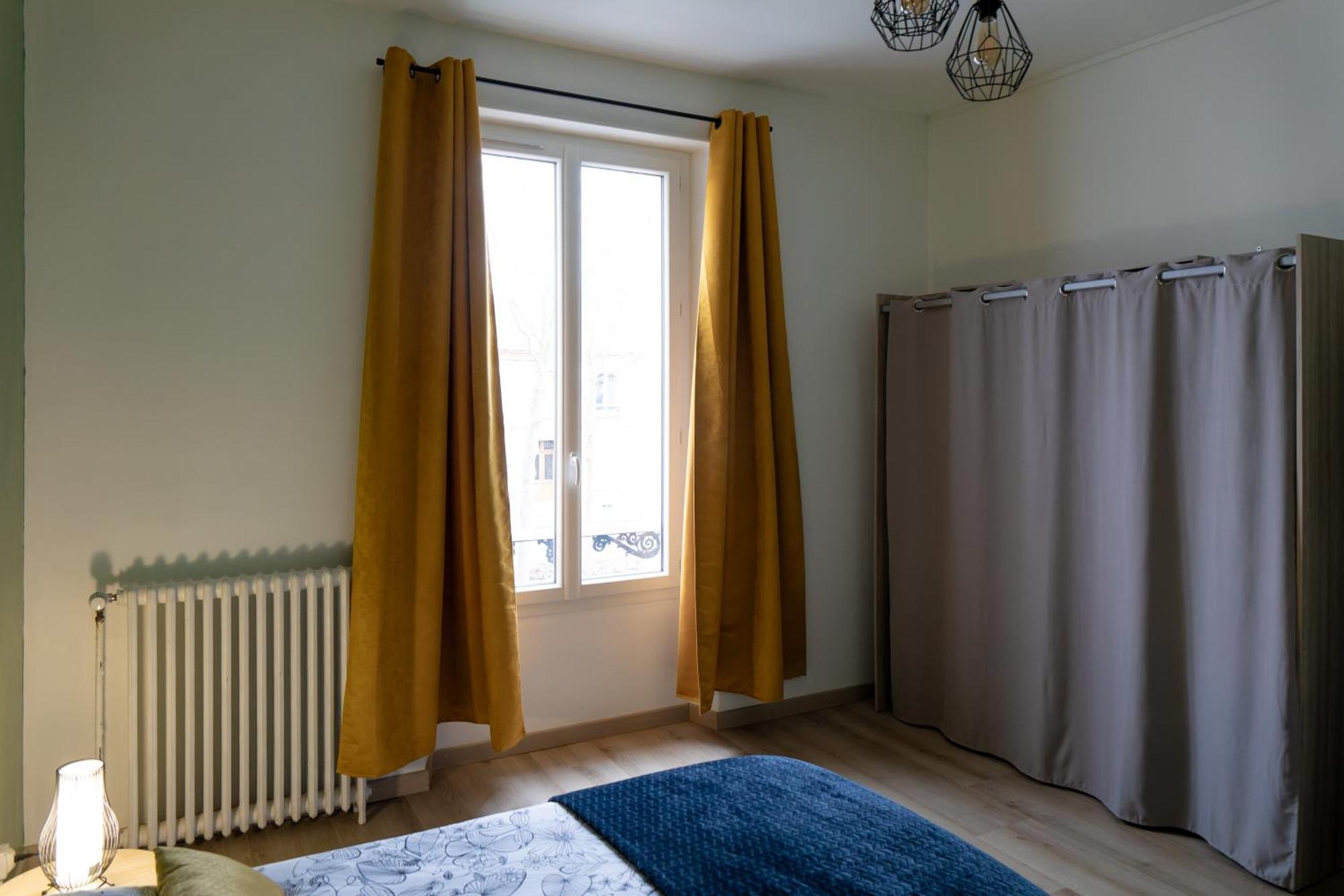 Appart Chez Gegene Монтаржи Экстерьер фото